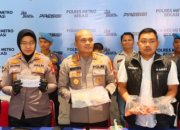 Diakhir Tahun, Satresnarkoba Polres Metro Bekasi Berhasil Ungkap Jaringan Pengedar Narkotika Jenis Sabu