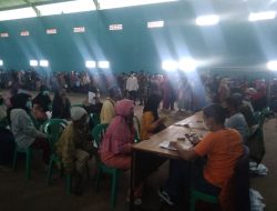 Warga Desa Cijedil Dapat Bansos BPNT  Dan Tambahan BLT Minyak Goreng