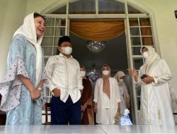 Mudik, Diva Indonesia Rossa Sambangi Bupati Sumedang Saat Lebaran