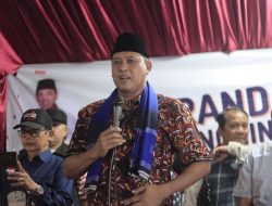 Plt Wali Kota Bekasi Resmikan Pelayanan Malam dan UMKM