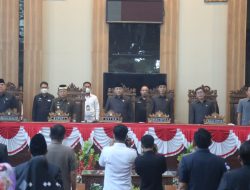 Rapat Paripurna DPRD Penandatanganan Nota Kesepakatan Bersama Terhadap Kebijakan Umum