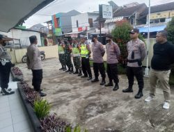 Kapolsek Karangpawitan Pimpin Apel Gabungan Untuk Pengamanan Jalan