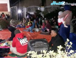 Antisipasi Gempa Susulan Warga Ikuti Imbauan Berkumpul Di Ruang Terbuka