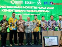 FajarPaper Terima Penghargaan Industri Hijau 2022