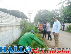 Sebagai Upaya Menjaga Kebersihan Kelurahan Wanasari Adakan Giat Jum’at Bersih
