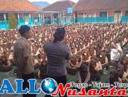 Giat Binluh Kapolsek Karangpawitan Dihadapan 1050 Pelajar SMPN 1 Karangpawitan Garut