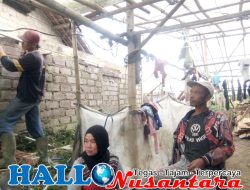 Warga Korban Bencana Gempa Bumi Di Kabupaten Cianjur Telah Menerima Bantuan Dari Pemerintah