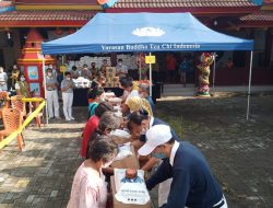 Yayasan Budha Tzuchi Indonesia Bagikan Paket Sembako Cinta Kasih Di Klenteng Tek Seng Bio