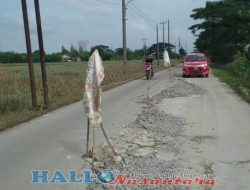 Pasca Banjir Di Sukajadi Jalan Amblas Dan Makin Rusak, Pengemudi Diimbau Harus Berhati-hati