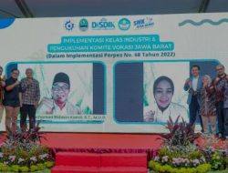Kadisdik Jabar Resmikan Kelas Industri Dan Kukuhkan Komite Vokasi Di SMK Mitra Industri MM2100