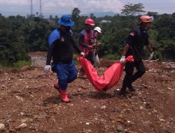 Sosok Mayat Pria Ditemukan Dalam Relokasi Tebing Di Cianjur, Diduga Karyawan RM Sate Sinta Yang Hilang Saat Gempa