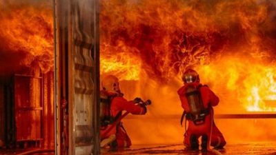 Terjadi Kebakaran di Bekasi, Seorang Lansia Tewas Akibat Kecapaian Padamkan Api