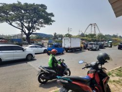 Membeludaknya Pengunjung Ancol, Polisi Berlakukan Rekayasa Lalin Untuk Urai Kemacetan