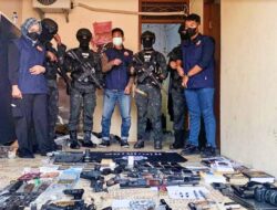Tim Detasemen Khusus (Densus) 88 Anti Teror Berhasil Menangkap Seorang Terduga Teroris di Bekasi Utara