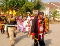 Meriahkan HUT RI Ke 78, Warga Perumahan Star Perdana Gelar Karnaval Pakaian Adat Lengkap Dari Berbagai Suku
