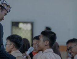 Kadisdik Jabar Jadi pembicara Pada Sosialisasi/Work shop Apresiasi Seni di SMAN 1 Margahayu.