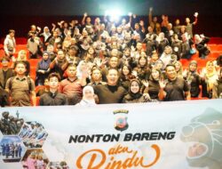Kabid Humas Polda Jabar : Polisi Nonton Bareng Film Aku Rindu Bersama Jurnalis dan Tokoh Masyarakat