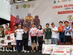 Doorprize Sepeda Motor Oleh Kapolda Jabar – Lodaya Siliwangi Ride 2023