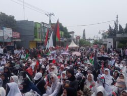 Aksi Solidaritas Warga Masyarakat Provinsi Jawa Barat Dan Donasi Untuk Warga Palestina