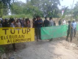 Peleburan Aluminium Diduga Cemari Lingkungan, Warga Ridomanah Lakukan Aksi Unjuk Rasa Dan Berharap Tempat Tersebut Ditutup
