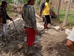Pelebaran Jalan Menuju TPU Bojong Gowong Kampung Kiarapayung Hasil Swadaya Masyarakat