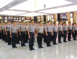 Penghujung Tahun, Polri Naikkan Pangkat 22 Pati dan 211 Kombes