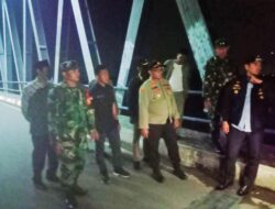 Kapolsek Pebayuran Pimpin Apel Gabungan Pengamanan Malam Tahun Baru 2024, Wujudkan Situasi Kamtibmas Yang Aman dan Kondusif
