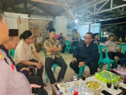 Berjiwa Sosial..! Kapolsek Pebayuran Takziah Kerumah Almarhum H.M.Asdi Kades Karang Segar