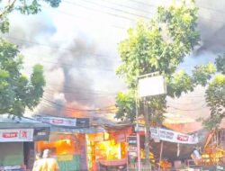 6 Unit Kios Semi Permanen Hangus Dilalap Sijago Merah