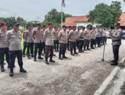 Kapolsek Pebayuran Pimpin Apel Pergeseran Personil Pengamanan ke TPS