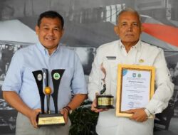 Pemkab Purwakarta Raih Dua Penghargaan Administrasi Kependudukan