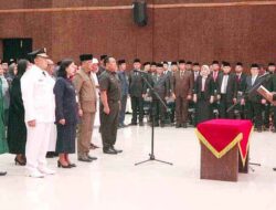 Dalam Rangka Penyegaran Dan Meningkatkan Kinerja Dilingkungan Pemerintahan, Pj Bupati Bekasi Dani Ramdan Lakukan Mutasi