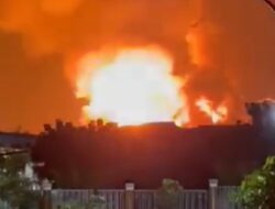 Terkini !! Gudang Peluru di Bekasi Terbakar