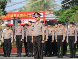 Kapolres Cianjur Pimpin Upacara Korps Raport Kenaikan Pangkat Pengabdian Personel