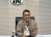 OTT KPK di Imigrasi, Kepala Kantor Jakarta Barat Terjaring; Dugaan Suap Izin Tinggal WNA Merembet ke Bali dan Jawa Barat