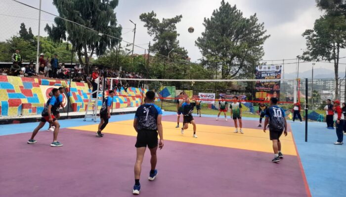 Sambut Hari Bhayangkara ke-80, Kapolres Cianjur Resmi Buka Turnamen Bola Voli Kapolres Cup I 2026