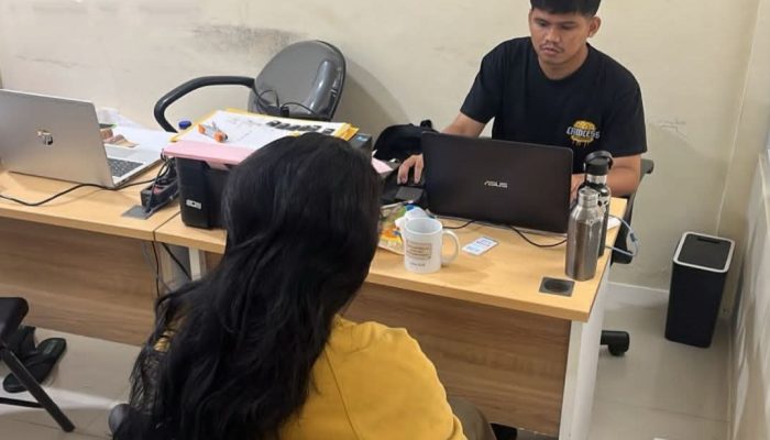 Diduga Edarkan Narkoba, Polisi Tangkap IRT di Karawang, Barang Bukti Disembunyikan Dalam Kondom