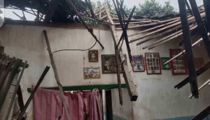 Atap Rumah Warga Ambruk, Baznas Tanggap Darurat Bencana