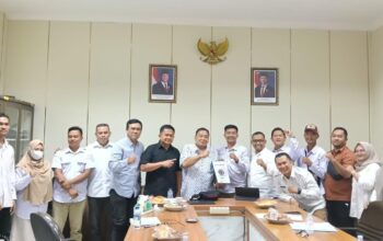 DPR dan Pemerintah Mulai Bahas Masa Depan PPPK Paruh Waktu, Usulan Pengangkatan Penuh Waktu hingga Gaji dari APBN Mengemuka