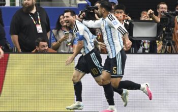 Argentina Bangkit dari Ketertinggalan, Singkirkan Mesir 3-2 dan Lolos ke Perempat Final