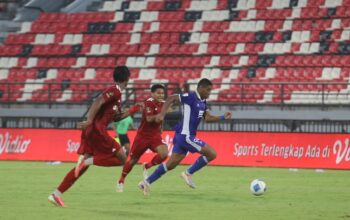 Persib Tumbangkan Persija 2-1, Rekor Buruk Macan atas Maung Berlanjut