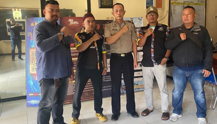 LSM GMBI Cikarang Timur Audiensi dengan Polsek, Perkuat Sinergi Jaga Kamtibmas