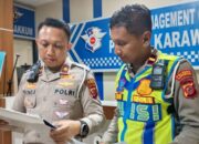 Diduga Tabrak Truk Mogok, 3 Pelajar SMP Tewas di Jalan Raya Purwasari Karawang