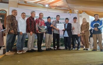 DMGP Salurkan Bantuan Pendidikan dan Fasilitas Umum di Cianjur
