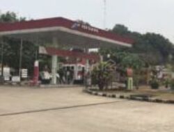 Diduga Buntut Jual BBM Bersubsidi, SPBU Cibening Pecat Karyawan Secara Tidak Hormat