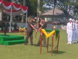 Yonif 300/Brajawijaya Laksanakan Serahterima Jabatan Komandan Batalyon