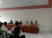 Sinergitas TNI Polri, Polsek Sukamakmur Ikuti Giat Rapat Desa