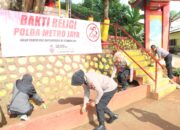 Bakti Religi Polres Metro Depok di Vihara Sian Jin Ku Poh