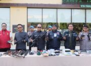 Gerebek Kampung Muara Bahari, Polisi Temukan Narkoba Hingga Drone Pengintai