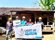 ULP Cimahi Kota Gelar Acara “Light Up The Dream”: Penyalaan Listrik bagi Masyarakat Kurang Mampu